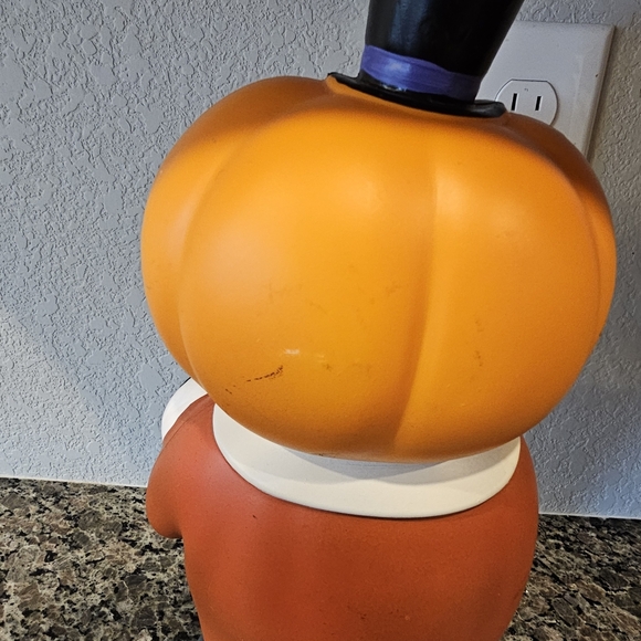 Hyde Eek Blow Mold - Pumpkin Man - Picture 6 of 6